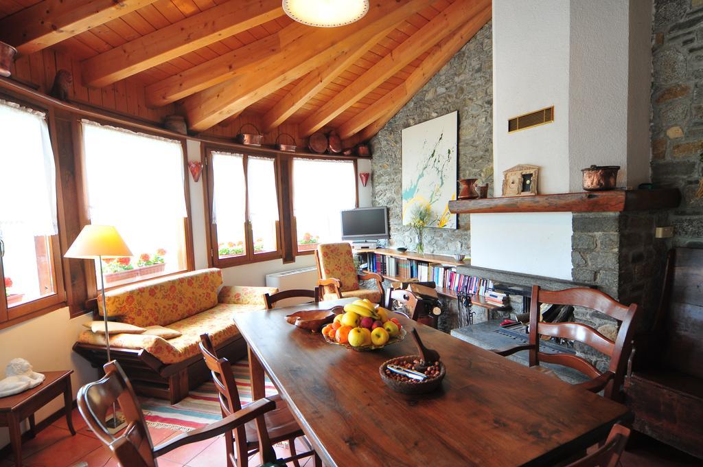 Agriturismo La Fonte Di Mariella Граведона Екстериор снимка